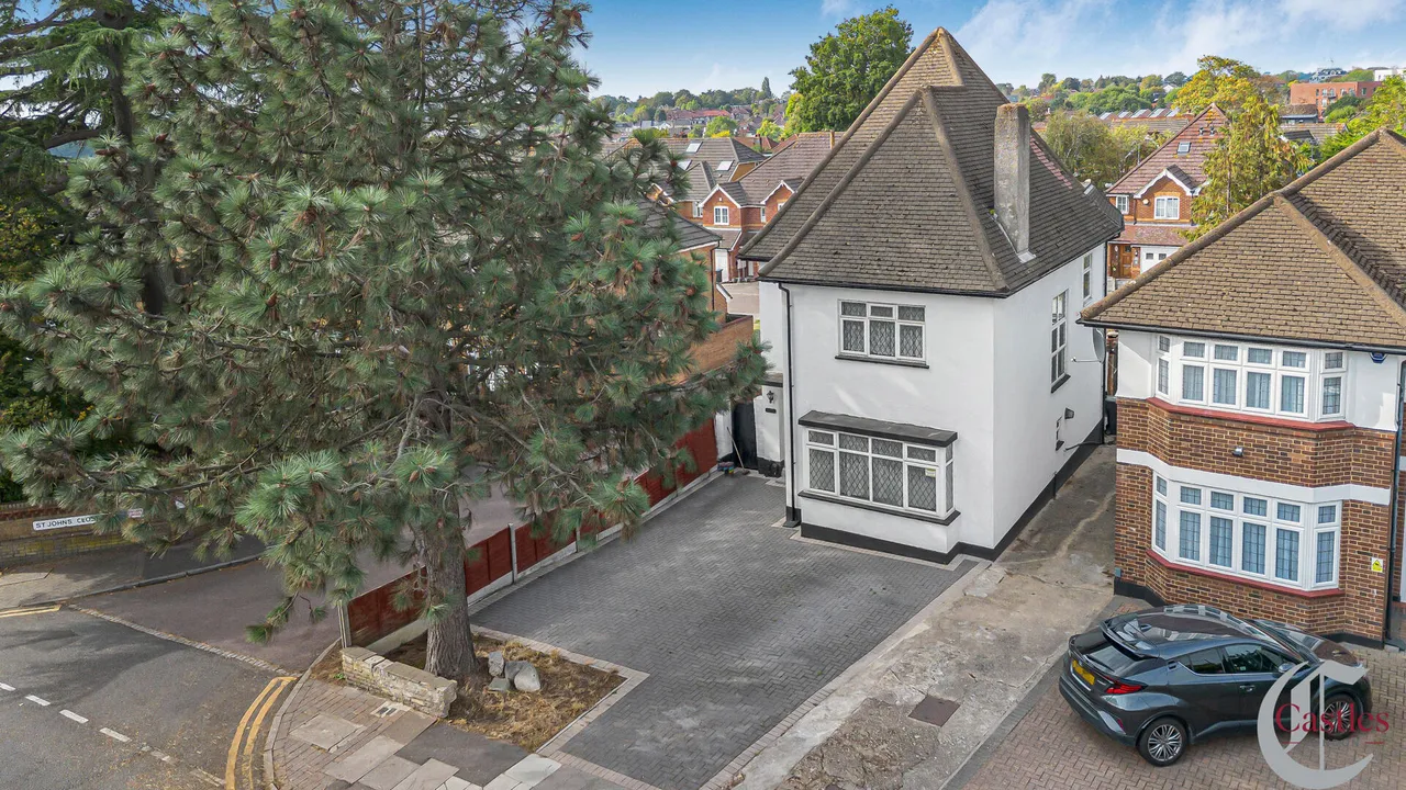 Chase Road, N14, photo 12