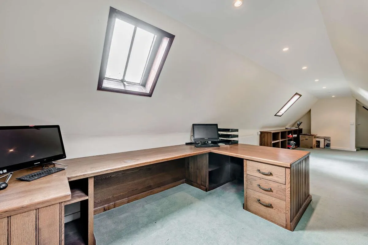 Chillies Lane, High Hurstwood, TN6, photo 15