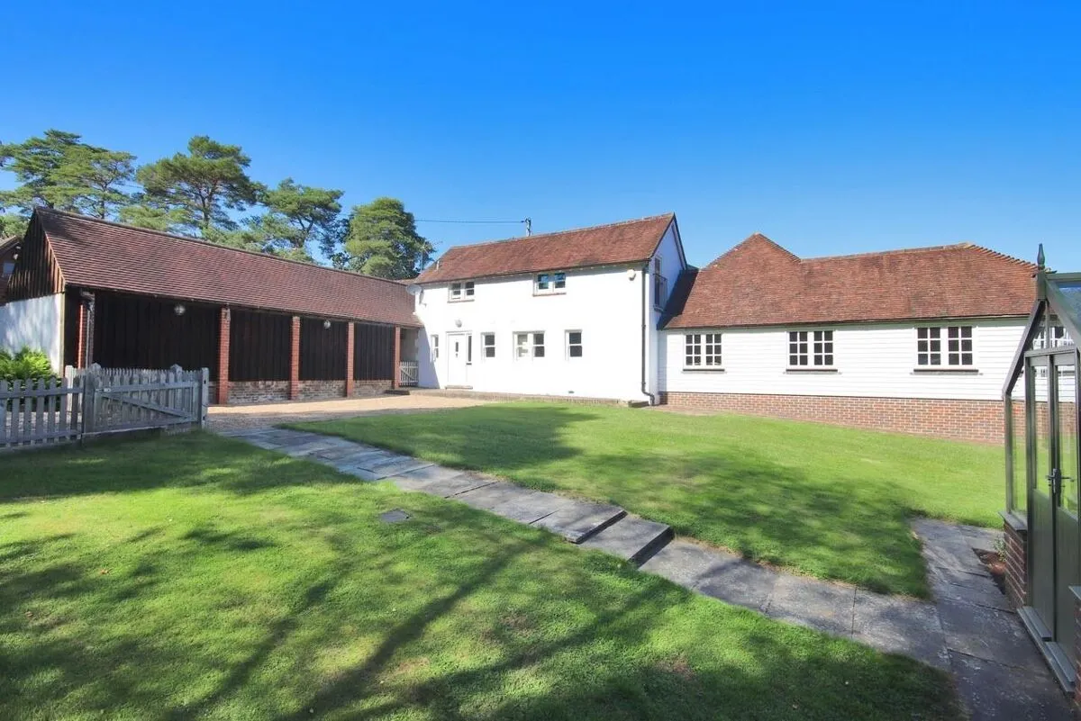 Chillies Lane, High Hurstwood, TN6, photo 24