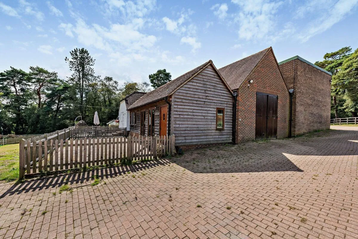 Chillies Lane, High Hurstwood, TN6, photo 23