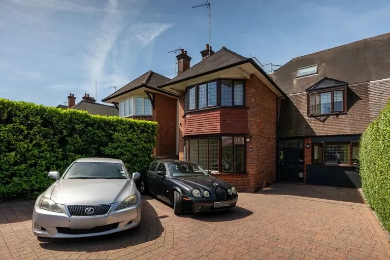 Finchley Road, Golders Green, NW11 7PE, photo 8