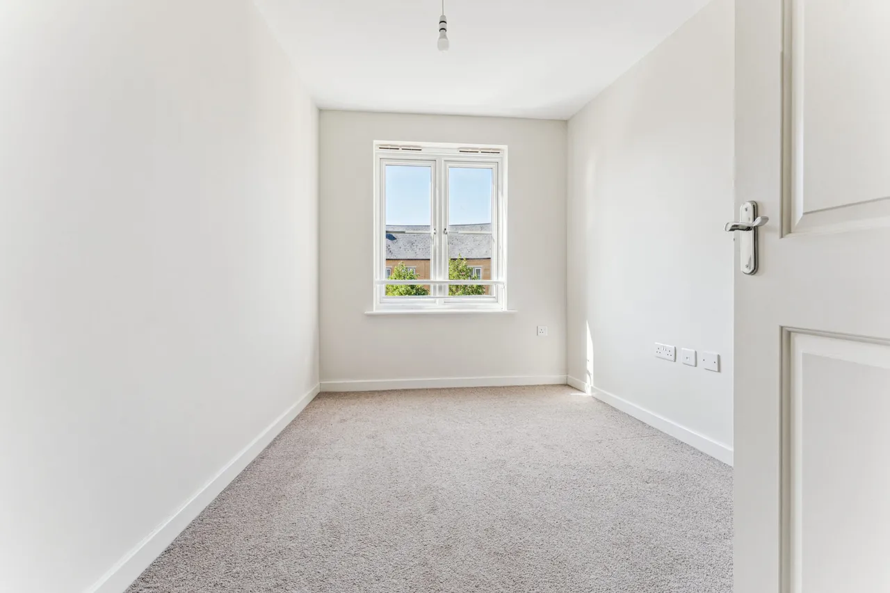 New Bridge Street, Witney, OX28, photo 6