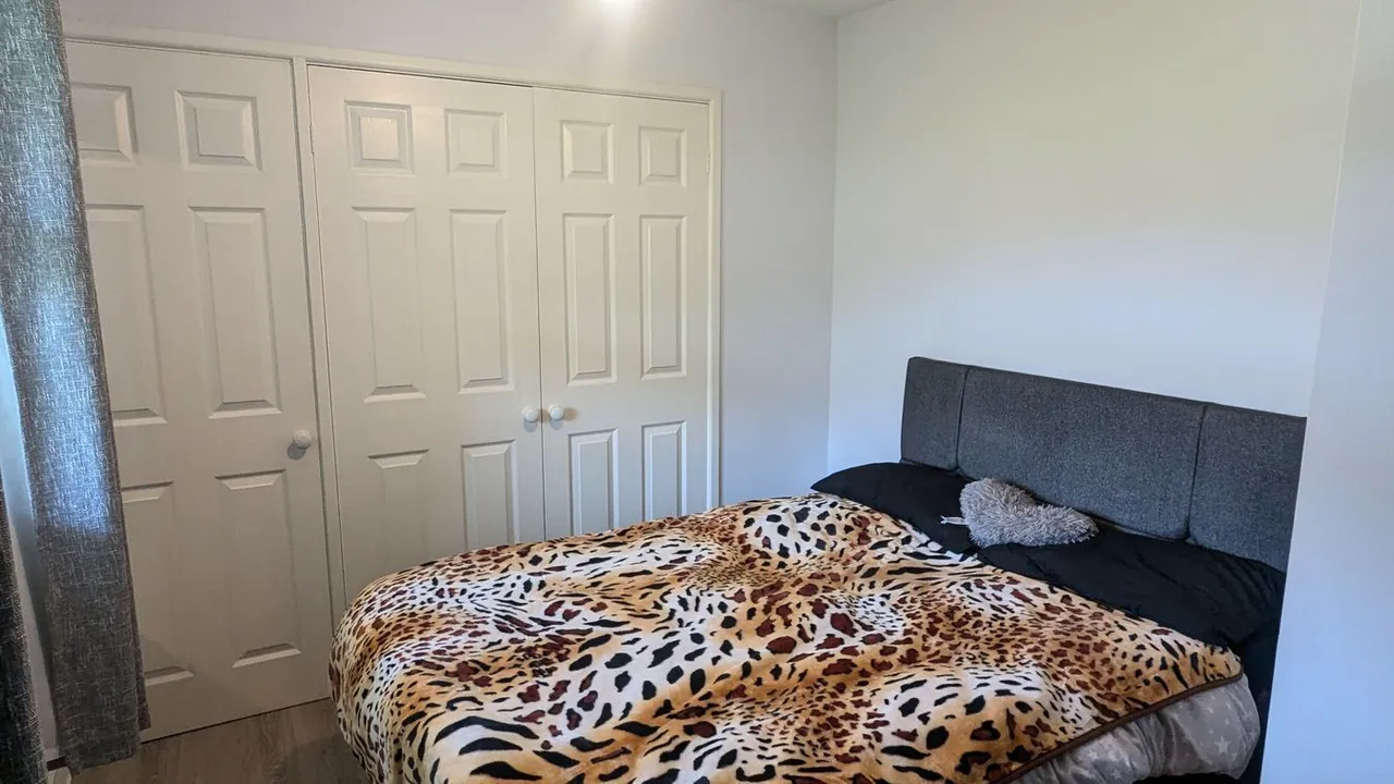St Andrews Court, Wells, BA5, photo 8