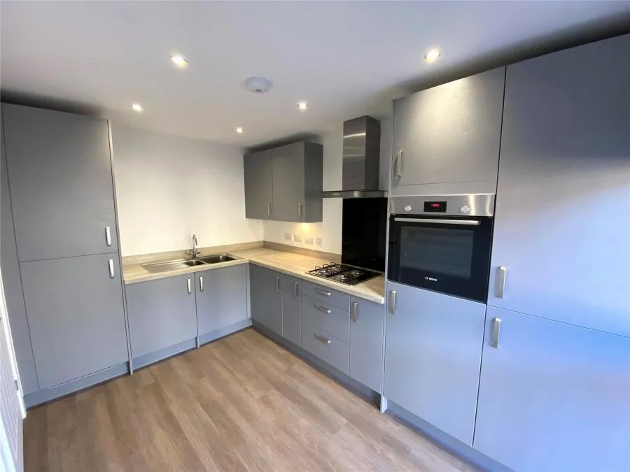 Hawker Drive, Brockworth, GL3, photo 2