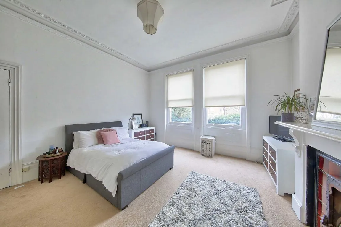Church Grove, Hampton Wick, KT1, photo 4