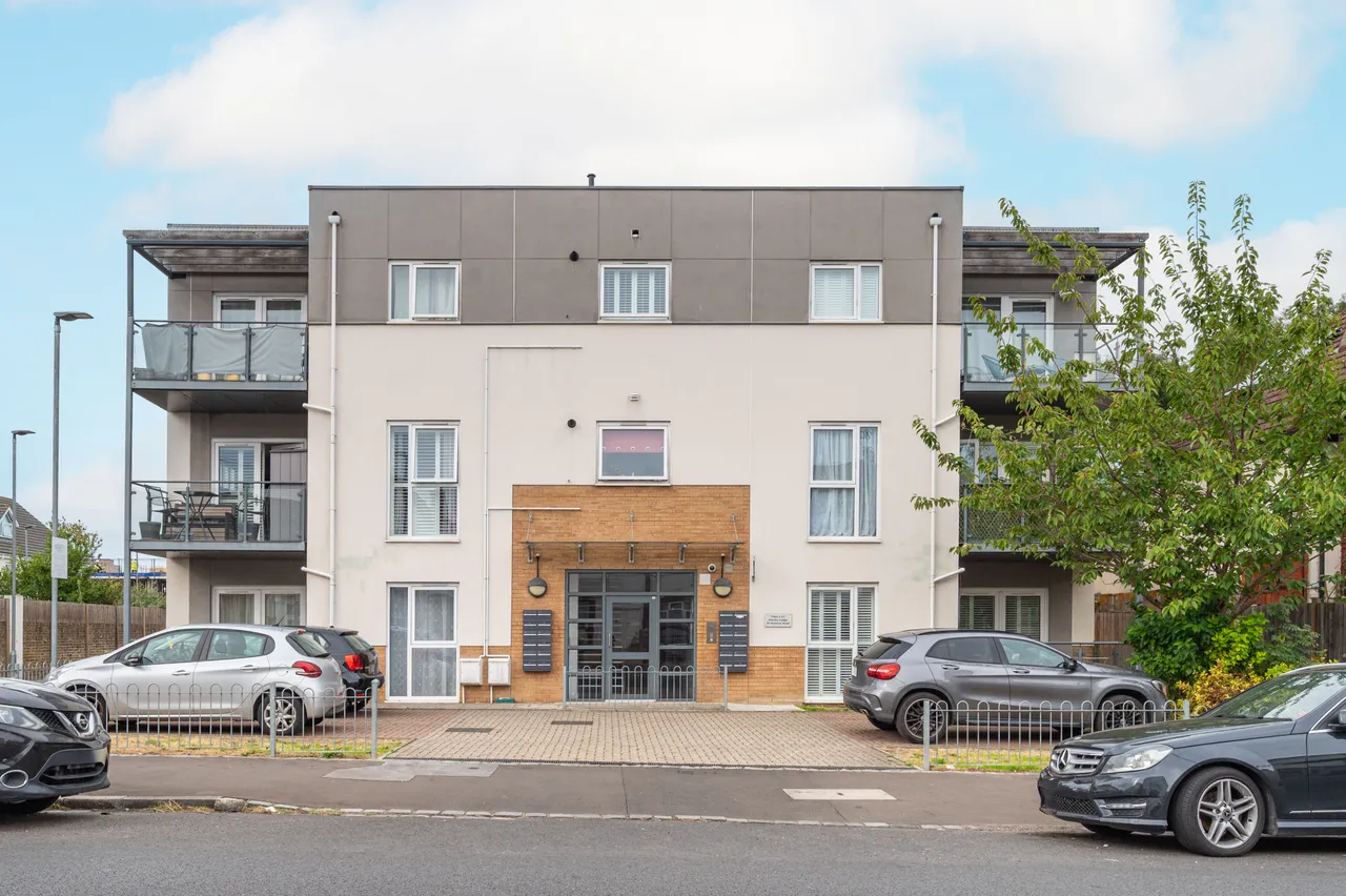 Flat 2, Stanley Lodge, Thornton Heath, photo 5