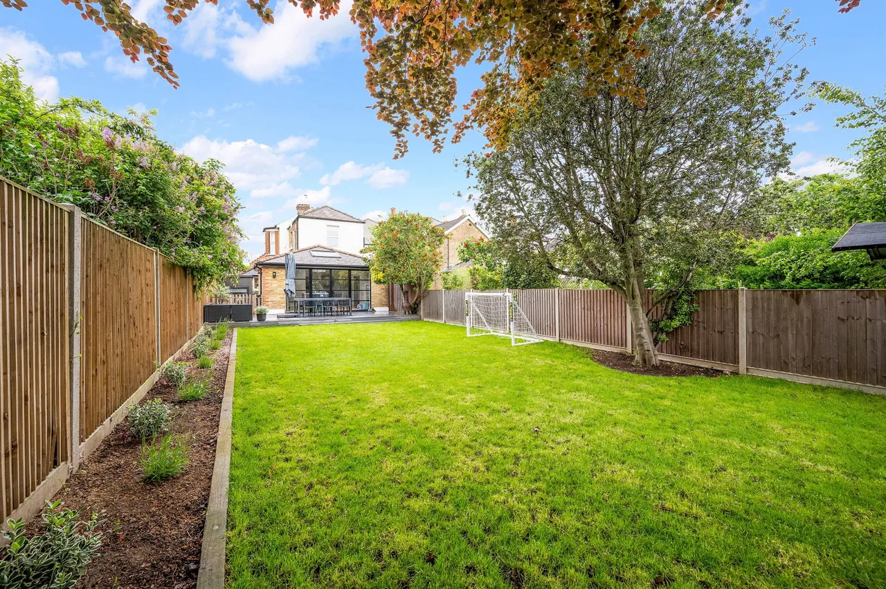 Beauchamp Road, West Molesey, KT8 2PG, photo 5