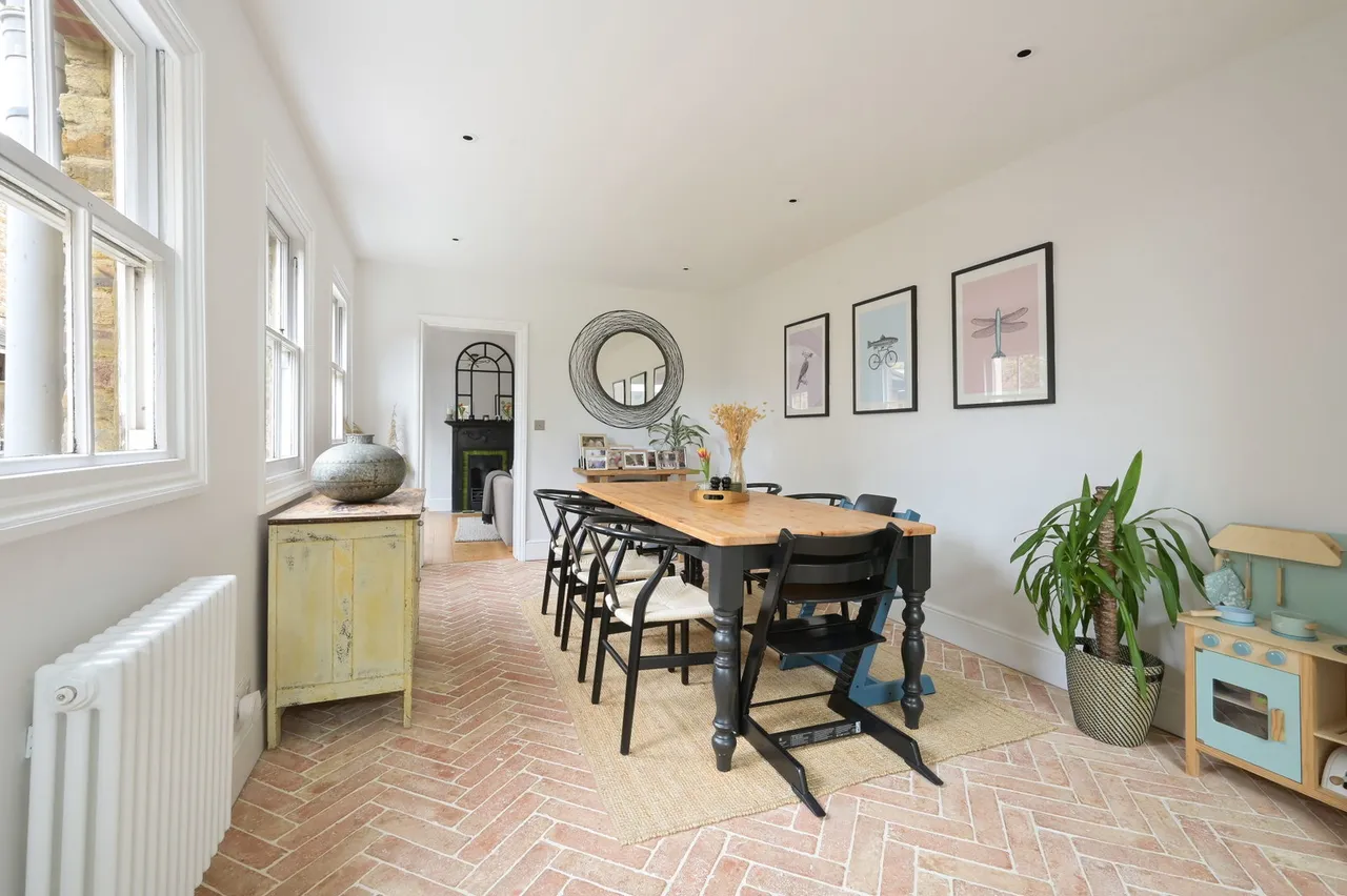 Beauchamp Road, West Molesey, KT8 2PG, photo 7