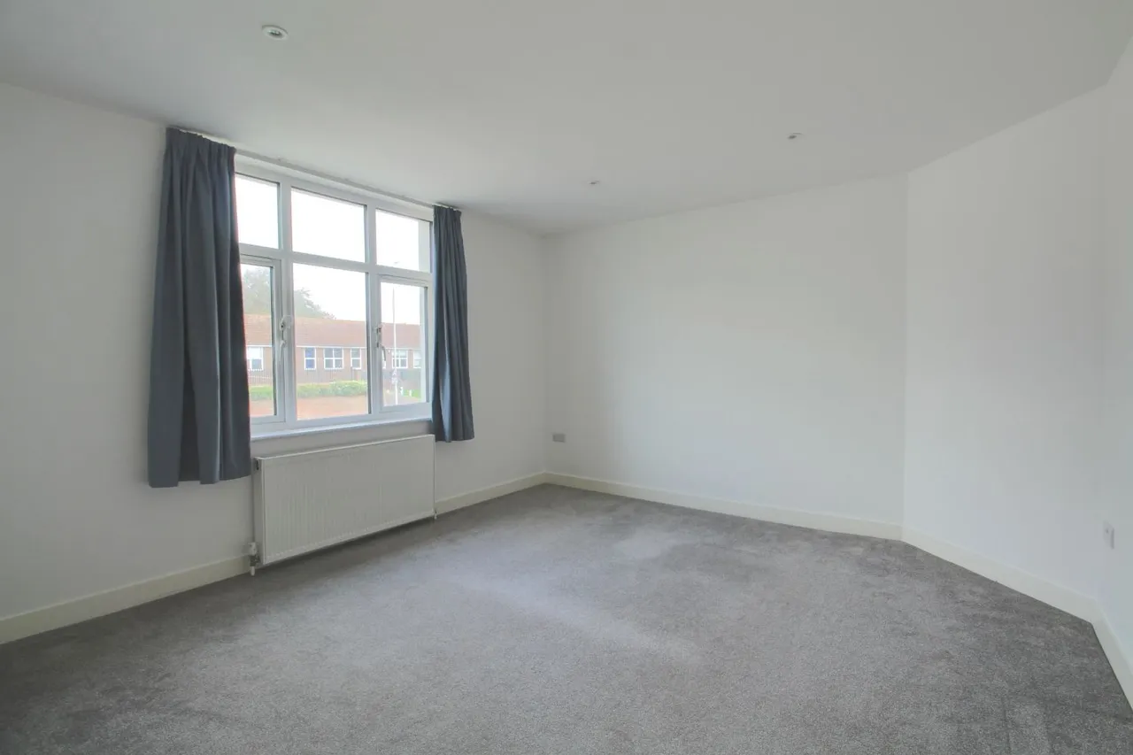 Old Shoreham Road, Hove, BN3, photo 3