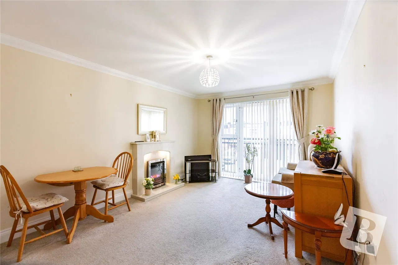 Pell Court, 165-171 Hornchurch Road, Hornchurch, RM12, photo 2