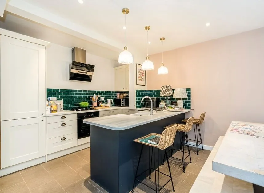 Chesson Road, London, W14, photo 5