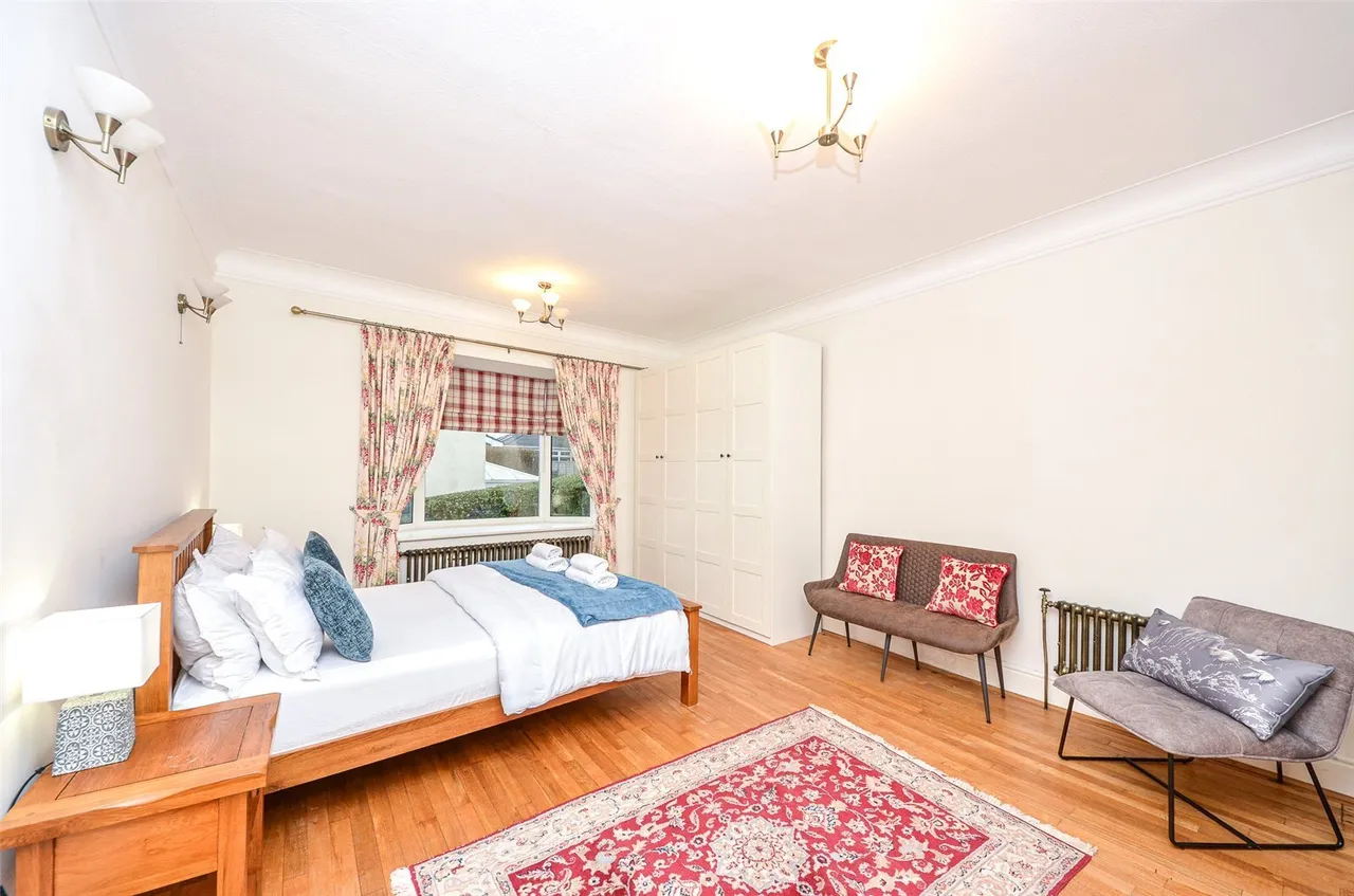 Pen Y Bryn Road, Colwyn Bay, LL29, photo 9