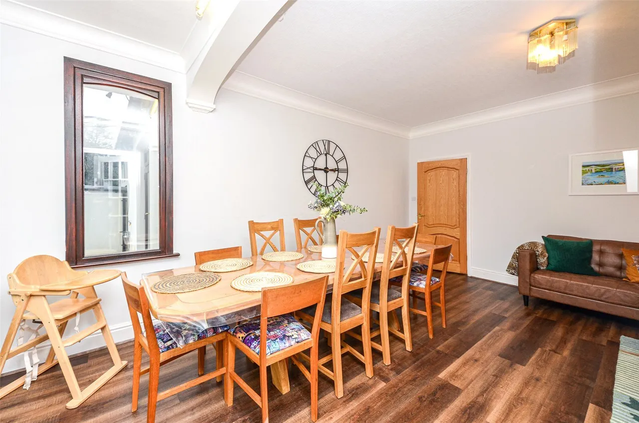 Pen Y Bryn Road, Colwyn Bay, LL29, photo 8