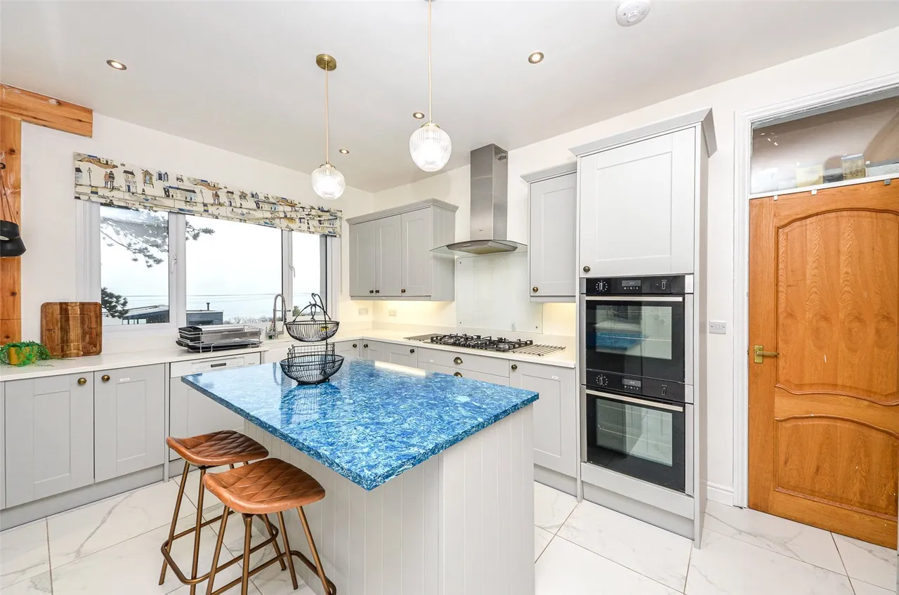 Pen Y Bryn Road, Colwyn Bay, LL29, photo 16