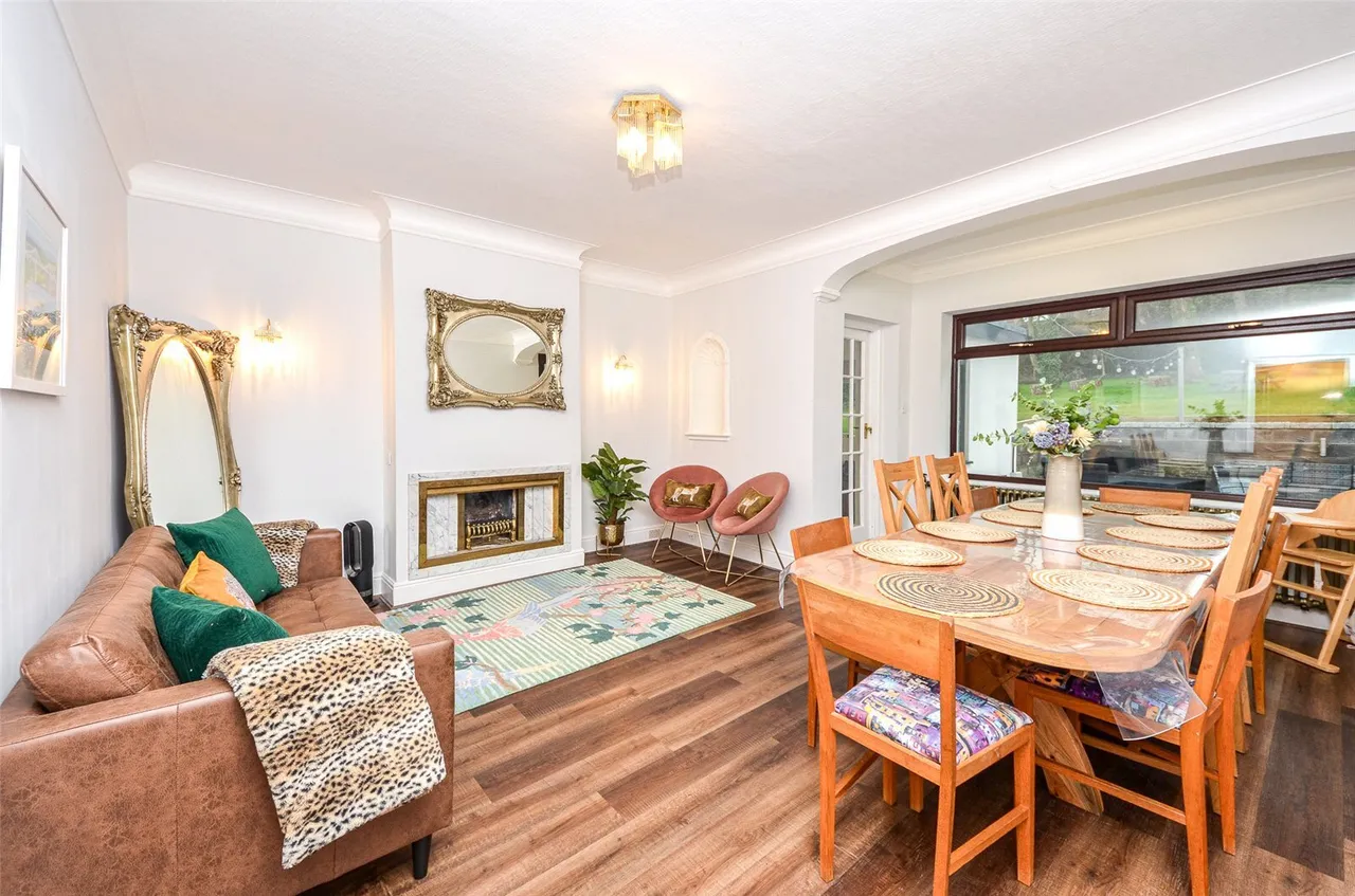 Pen Y Bryn Road, Colwyn Bay, LL29, photo 7