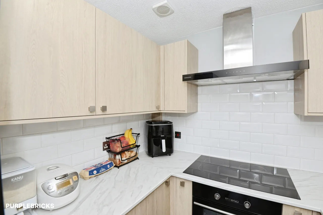 Ancona Close, Ramleaze, SN5, photo 6