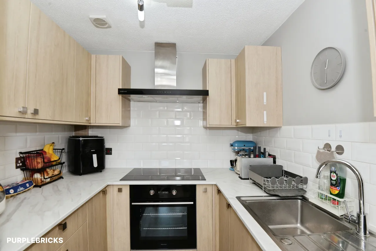 Ancona Close, Ramleaze, SN5, photo 7