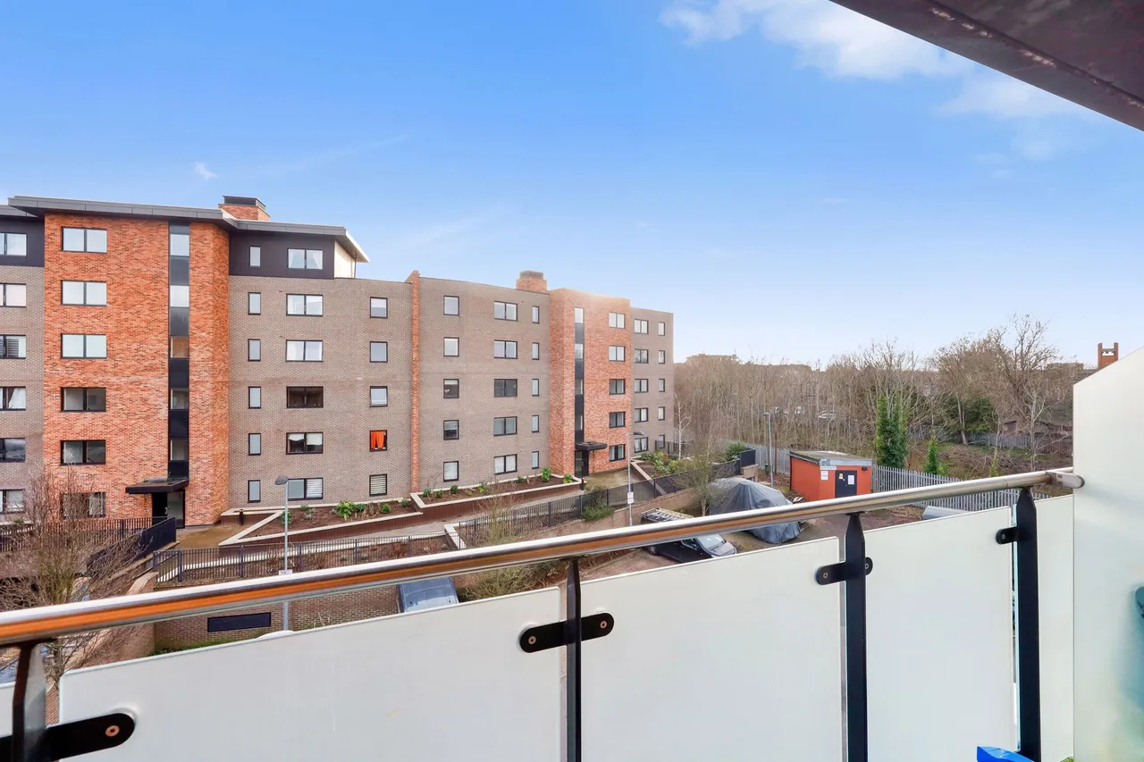 Gifford Road, London, NW10, photo 8
