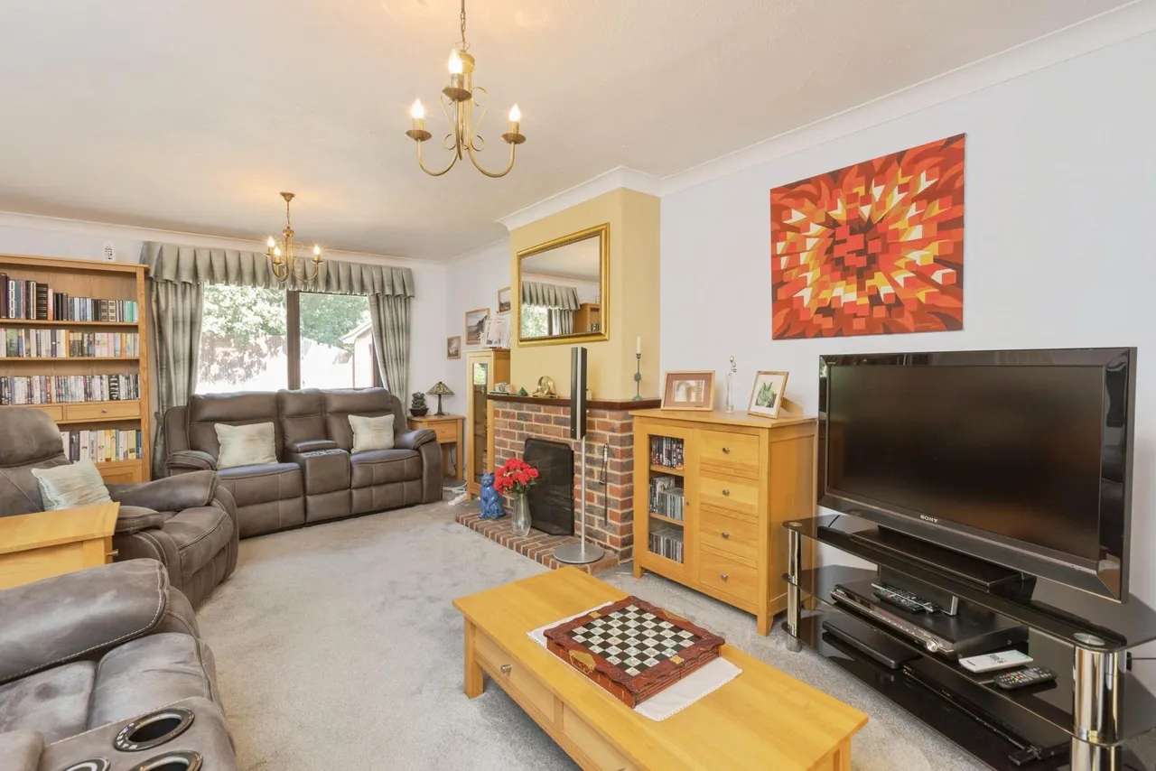 Pinehurst, Sevenoaks, TN14, photo 6