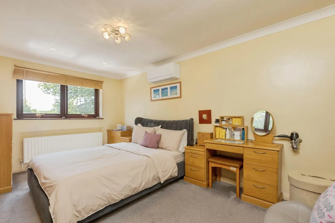 Pinehurst, Sevenoaks, TN14, photo 14