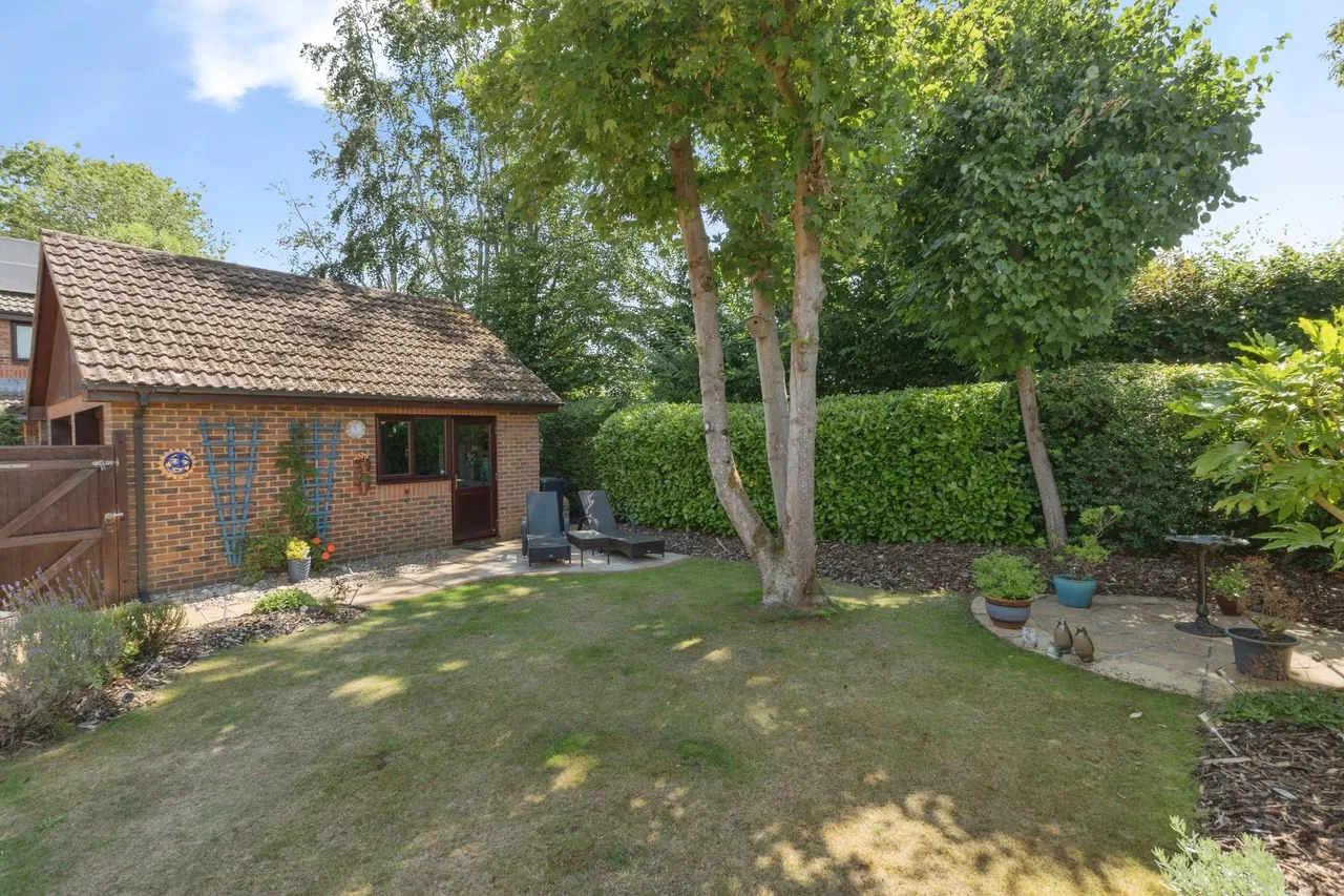 Pinehurst, Sevenoaks, TN14, photo 13