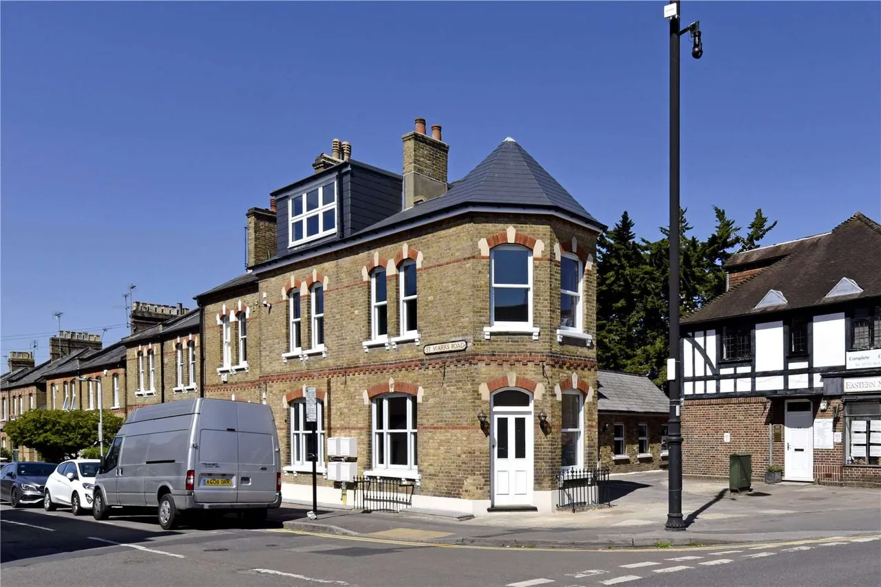 1 bed flat to rent — Cliveden House, 66 St. Leonards Road, Windsor, Berkshire, SL4 3BY