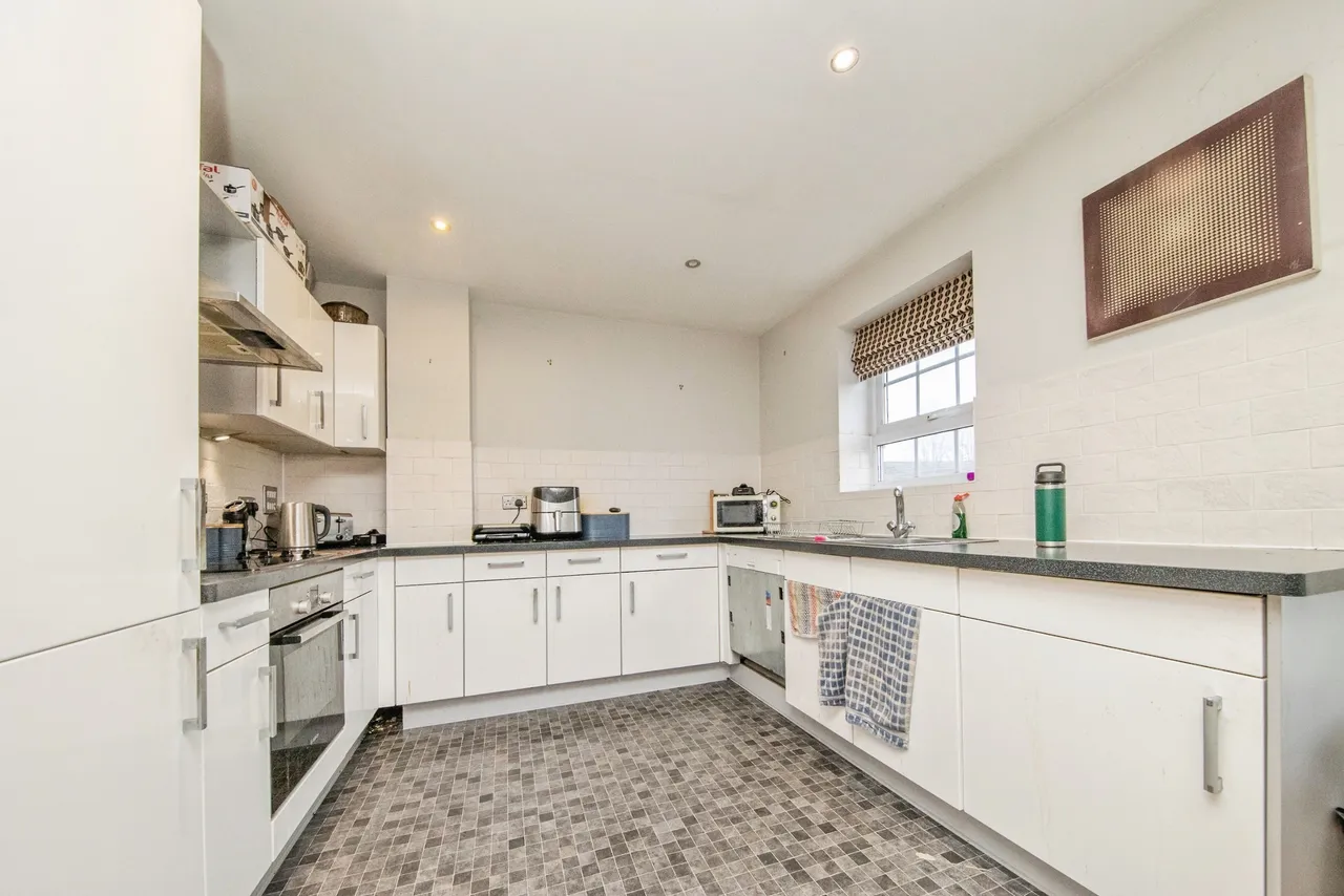Dove House Meadow, Great Cornard, CO10, photo 4