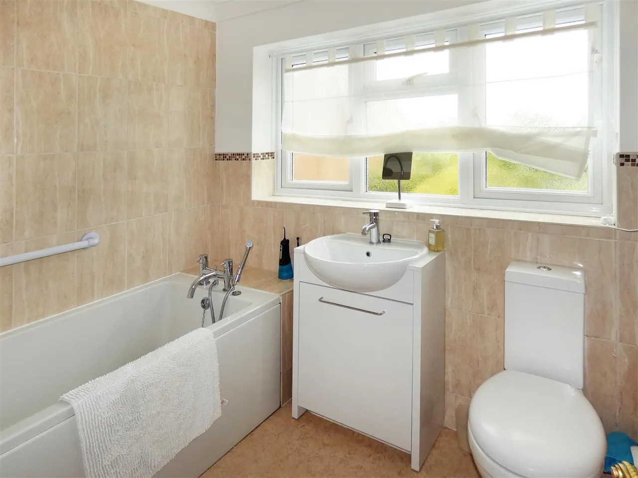 Kenhurst, East Preston, photo 13