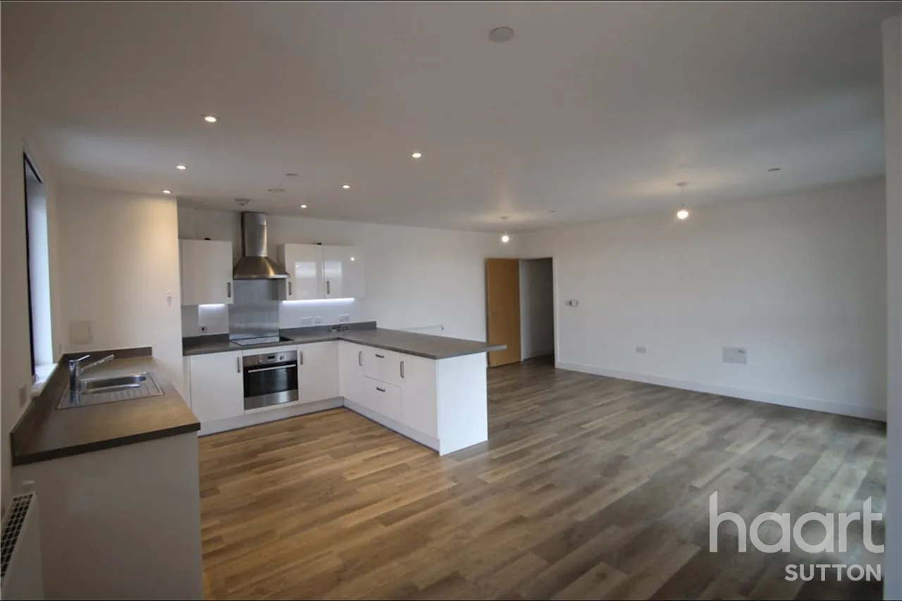 High Street, Sutton, SM1, photo 13