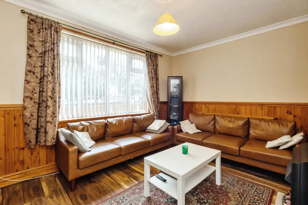 Robinsons Hill, Nottingham, Nottinghamshire, NG6, photo 3