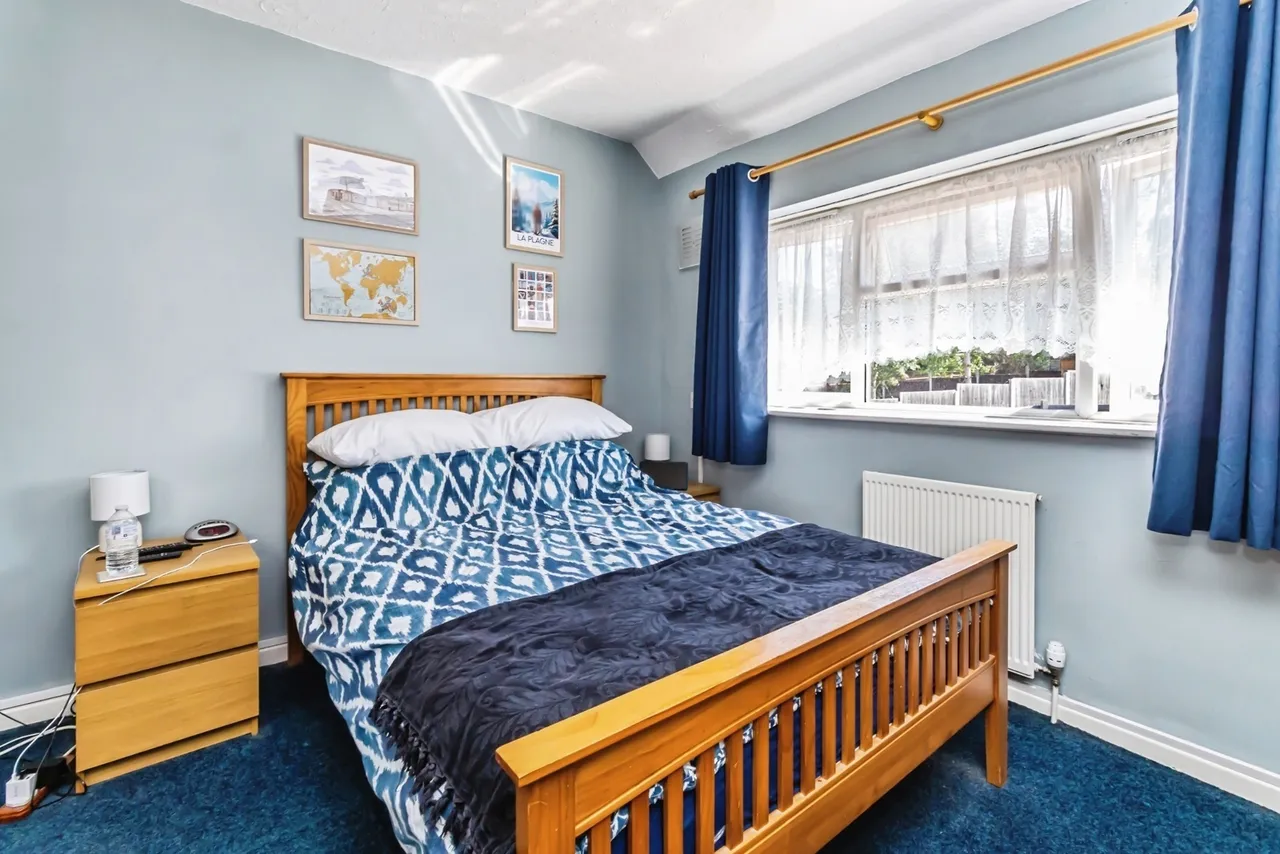 Calley Down Crescent, New Addington, Croydon, CR0, photo 6