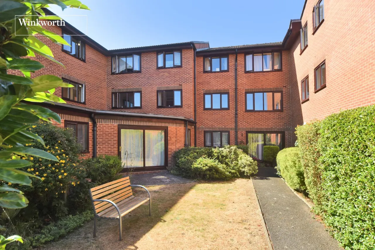 Wordsworth Drive, Cheam, Sutton, SM3, photo 10