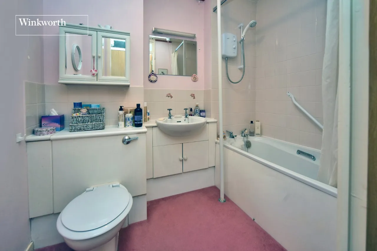 Wordsworth Drive, Cheam, Sutton, SM3, photo 8