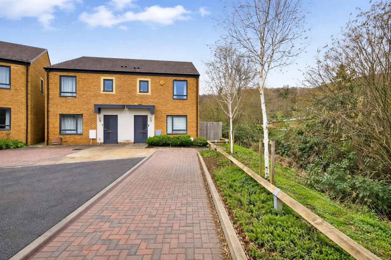 3 bed house for sale — Dauncey Close, Wotton-Under-Edge