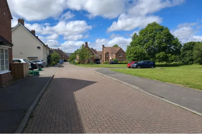 Maida's Way, Aldermaston Village, RG7, photo 22