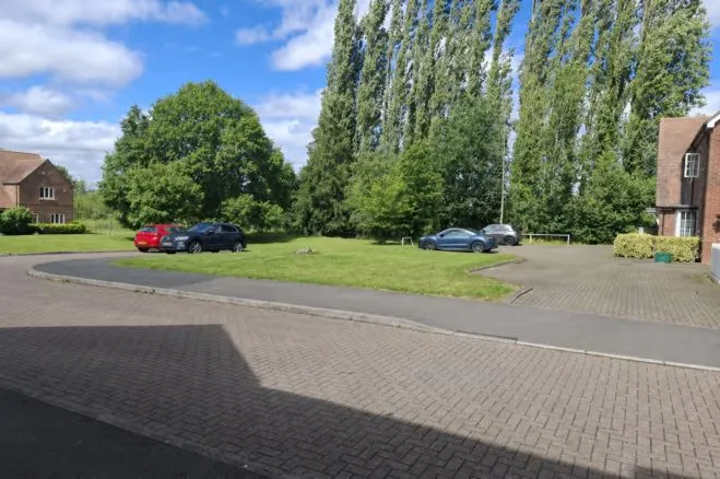 Maida's Way, Aldermaston Village, RG7, photo 21