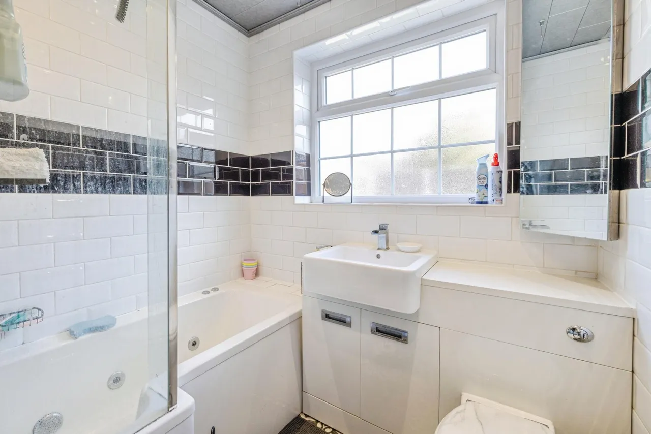 Thonock Drive, Saxilby, LN1, photo 9