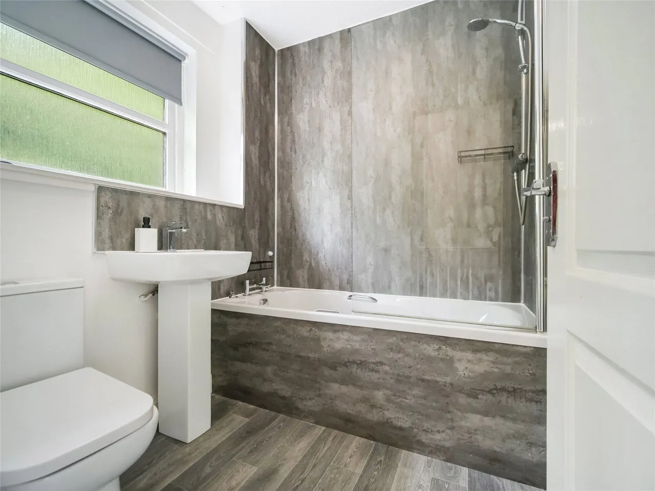 Alwyn Drive, Stewartfield, East Kilbride, South Lanarkshire, G74, photo 10