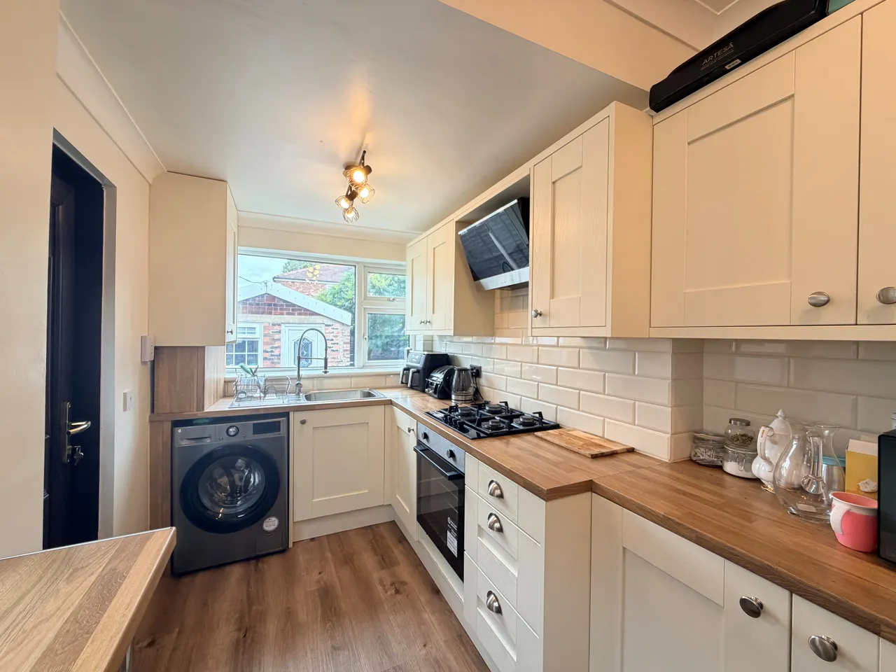Barton Road, Stretford, M32, photo 2
