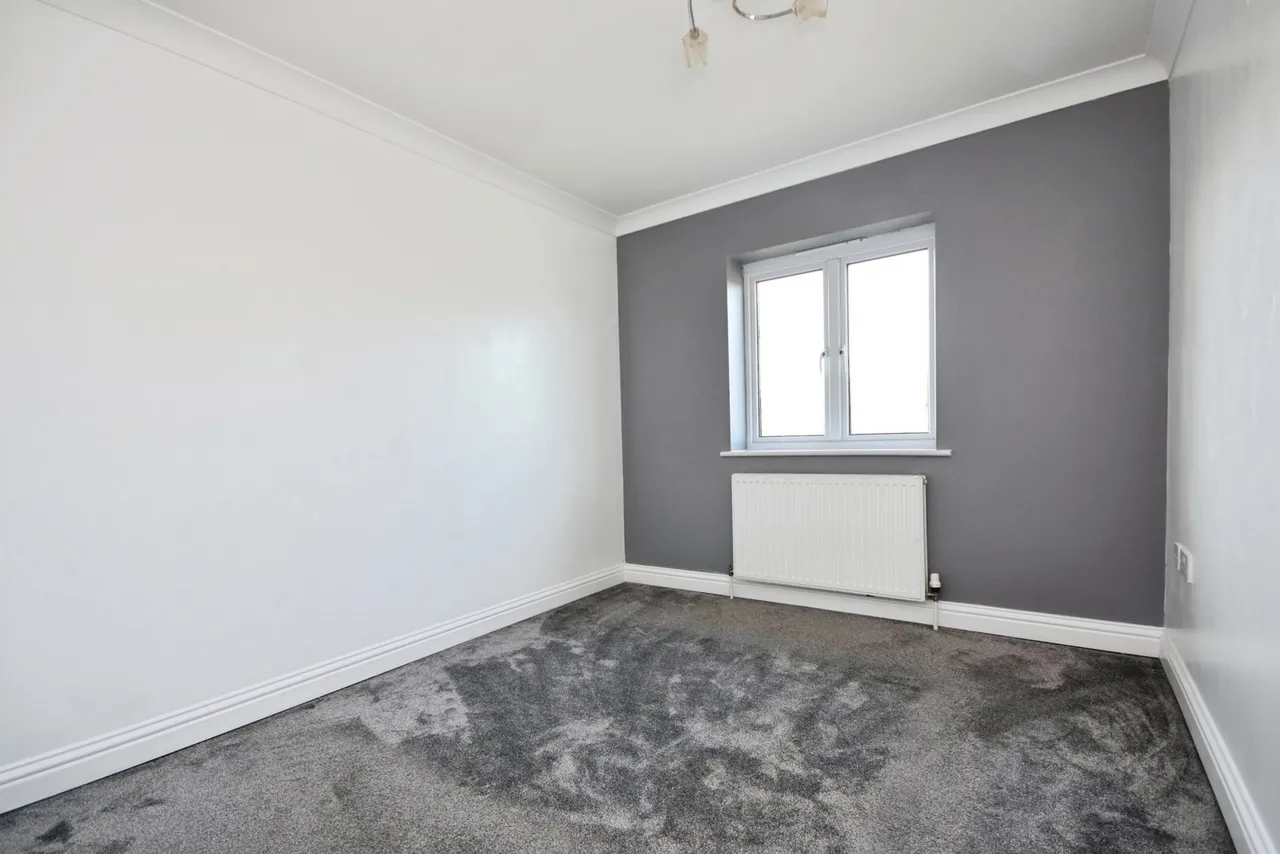 Clayburn Circle, Basildon, Essex, SS14, photo 11