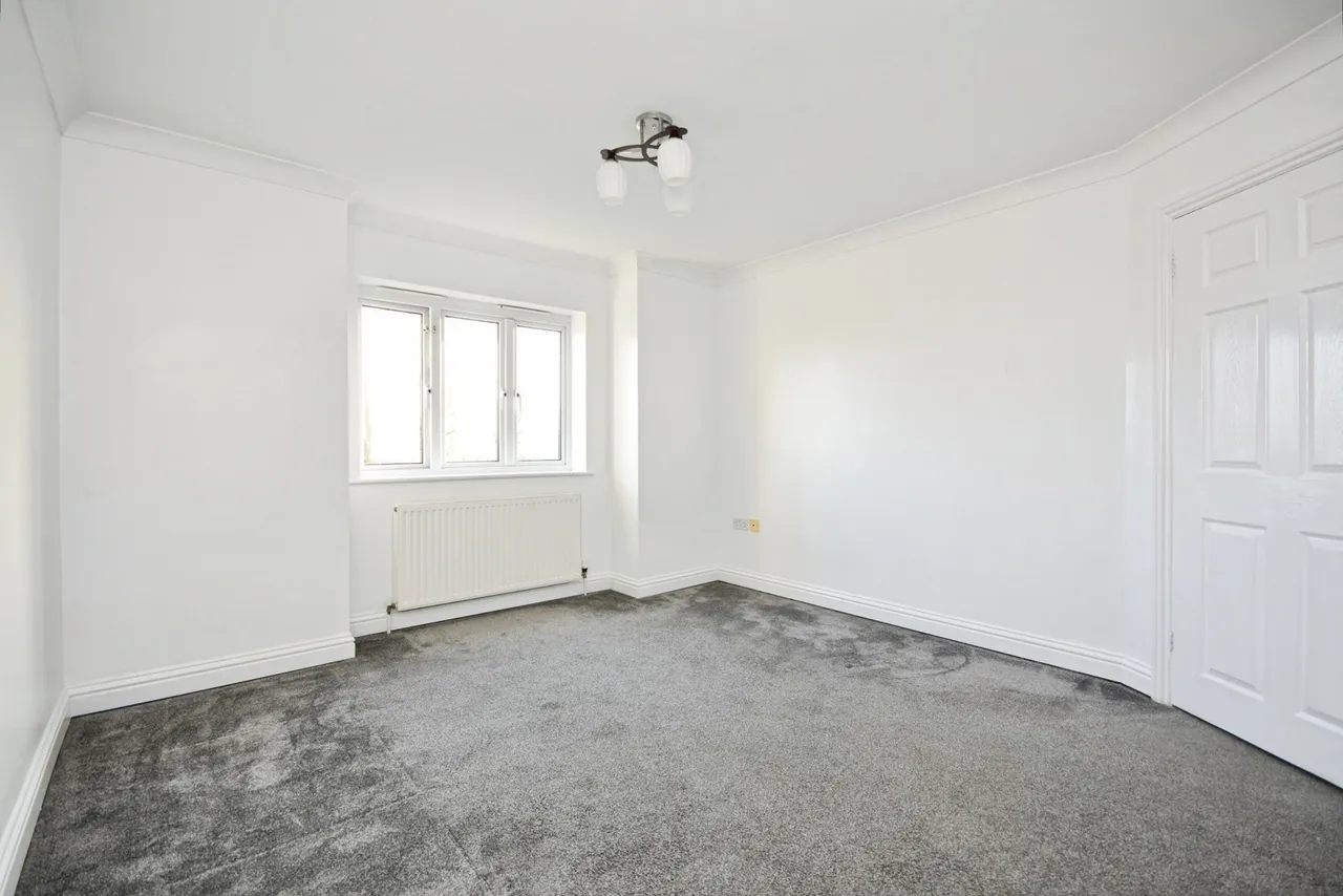 Clayburn Circle, Basildon, Essex, SS14, photo 10