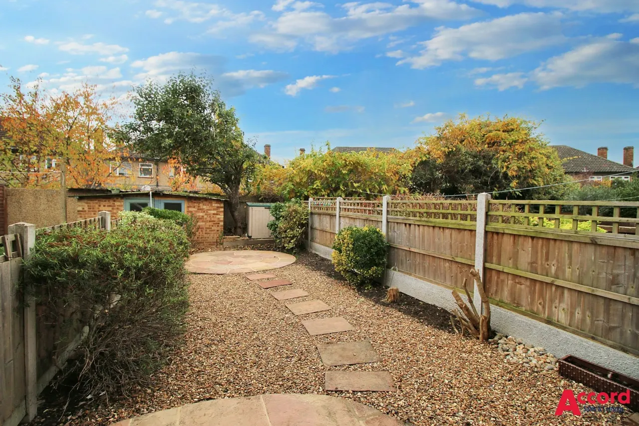 Chalforde Gardens, Romford, RM2, photo 8