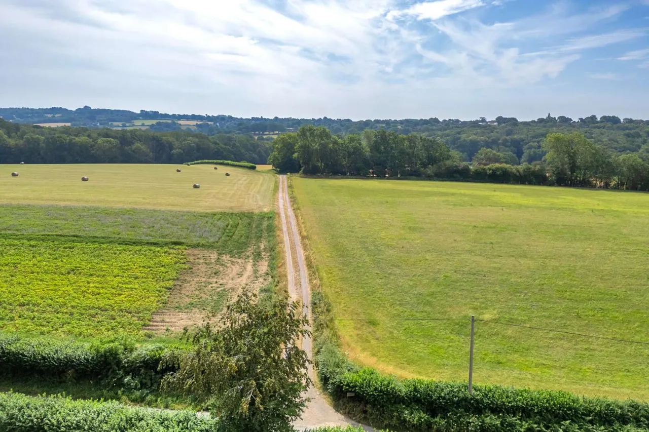 Pound Lane, Framfield, TN22, photo 29
