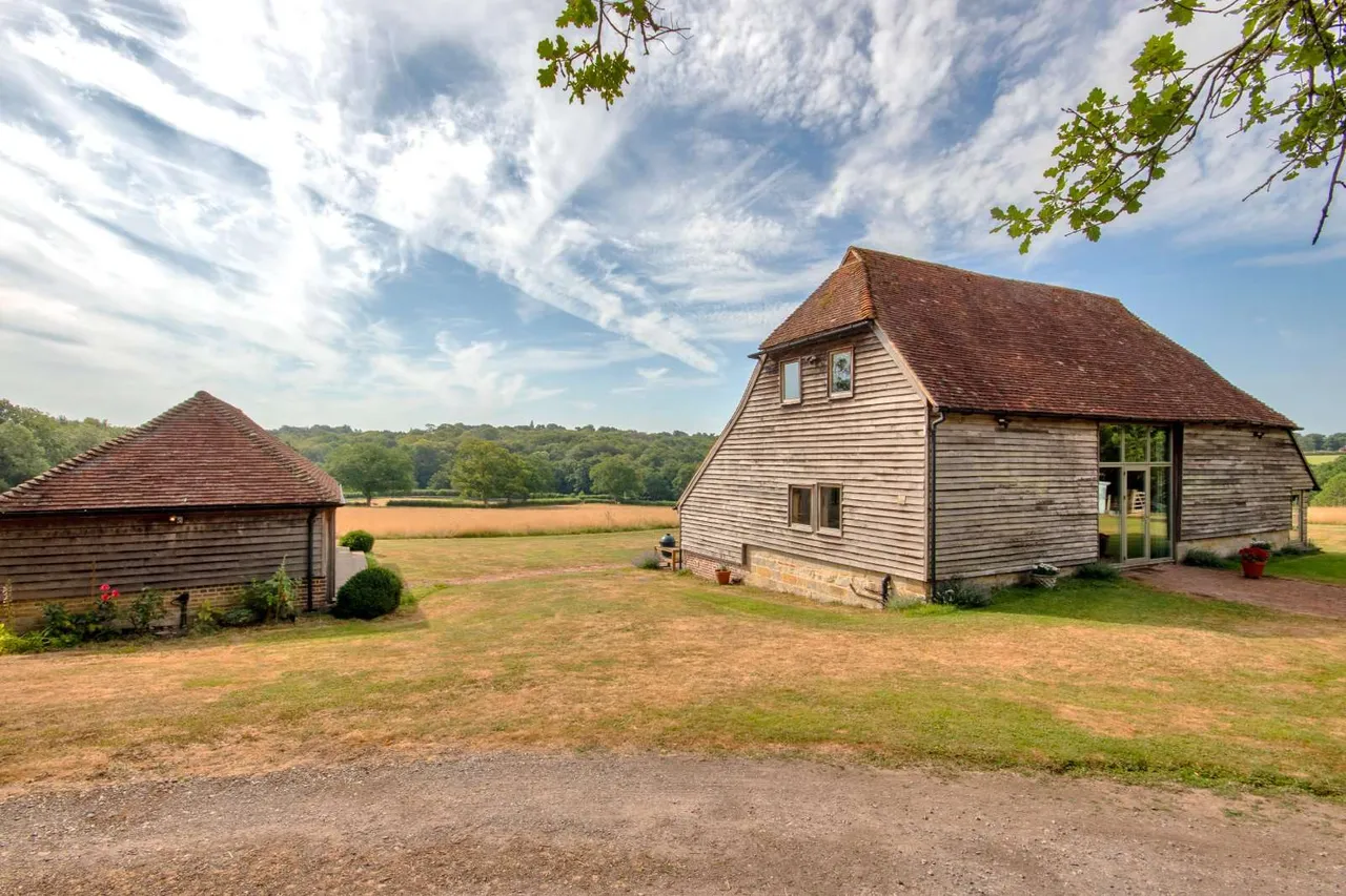 Pound Lane, Framfield, TN22, photo 26