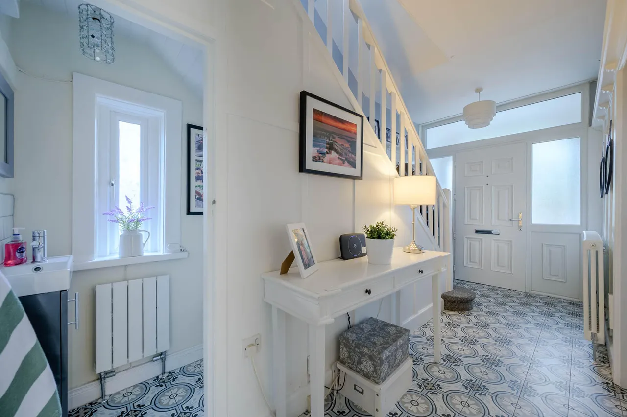 Demesne Road, holywood, BT18, photo 15