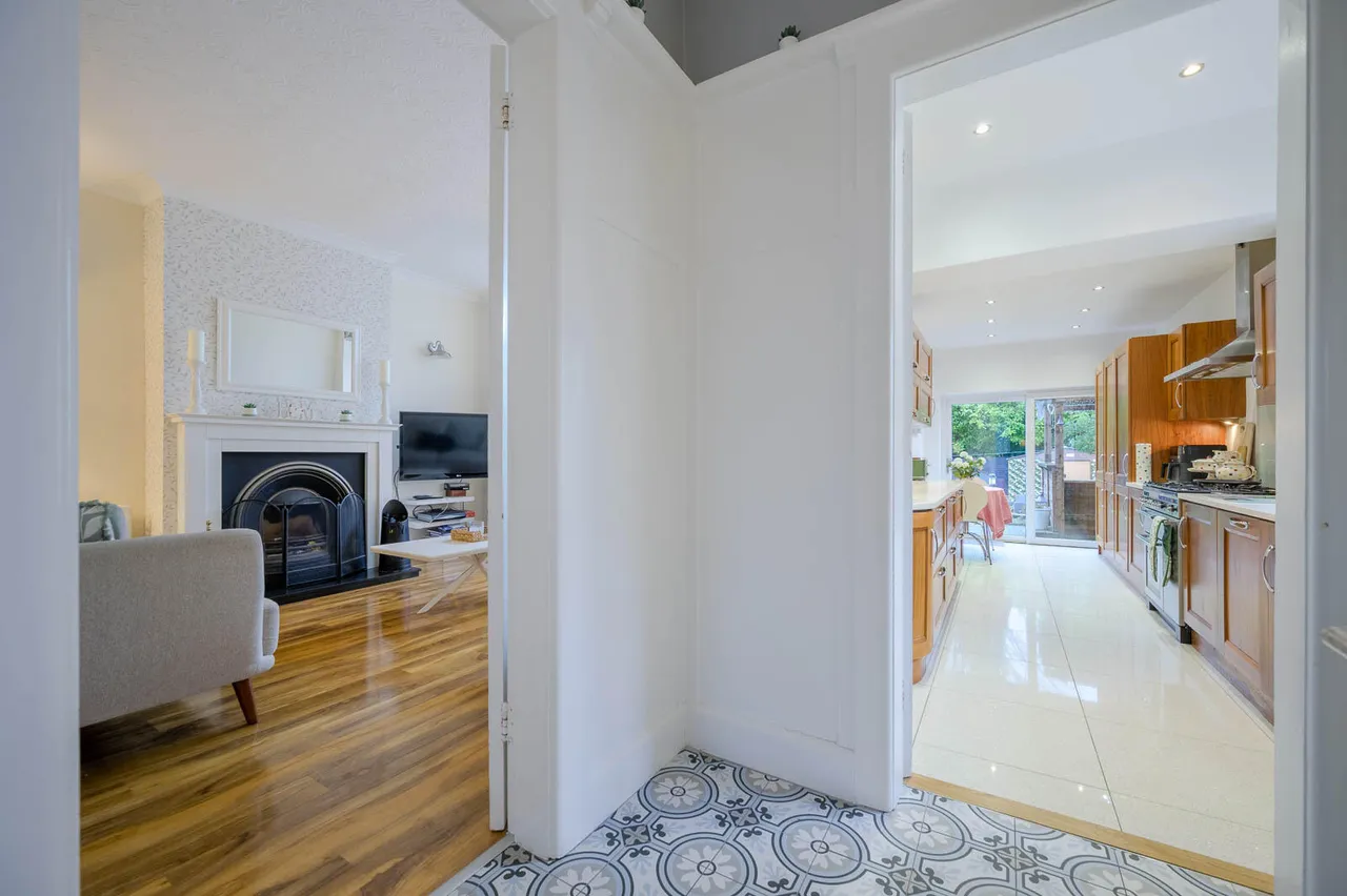 Demesne Road, holywood, BT18, photo 7