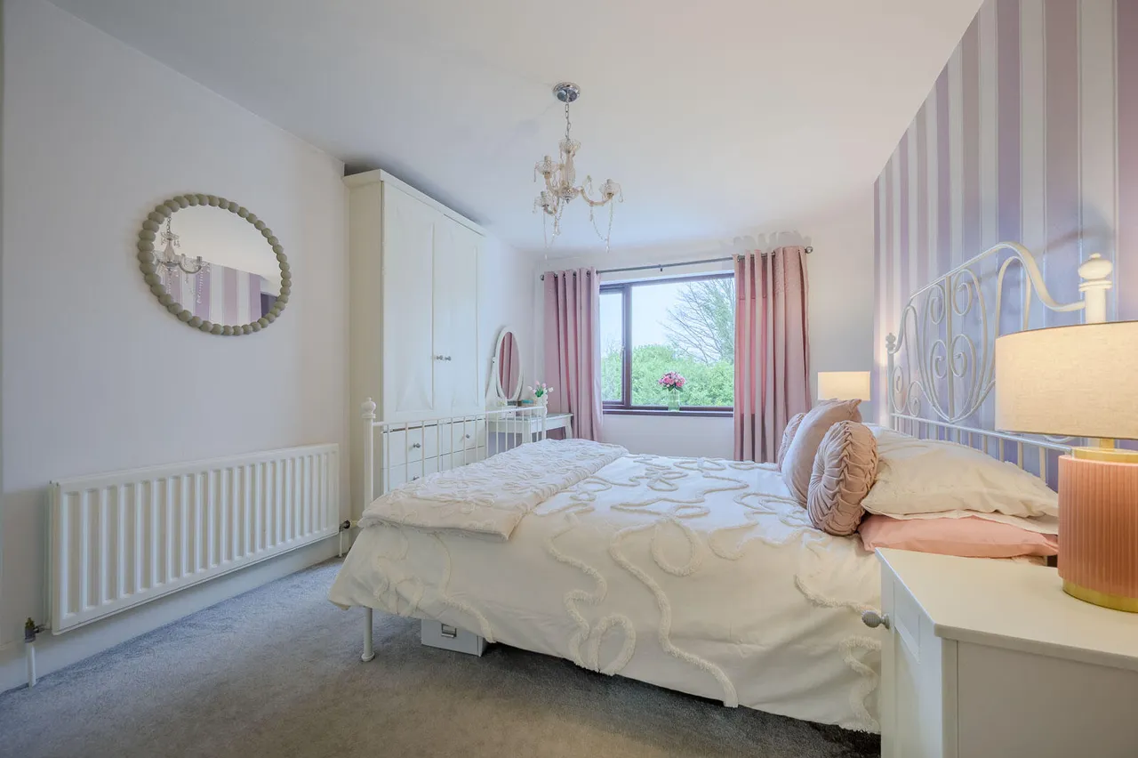 Demesne Road, holywood, BT18, photo 24