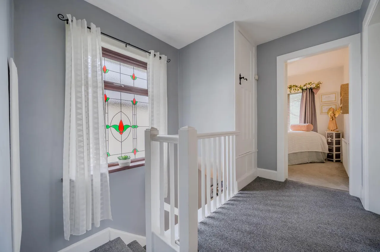 Demesne Road, holywood, BT18, photo 21