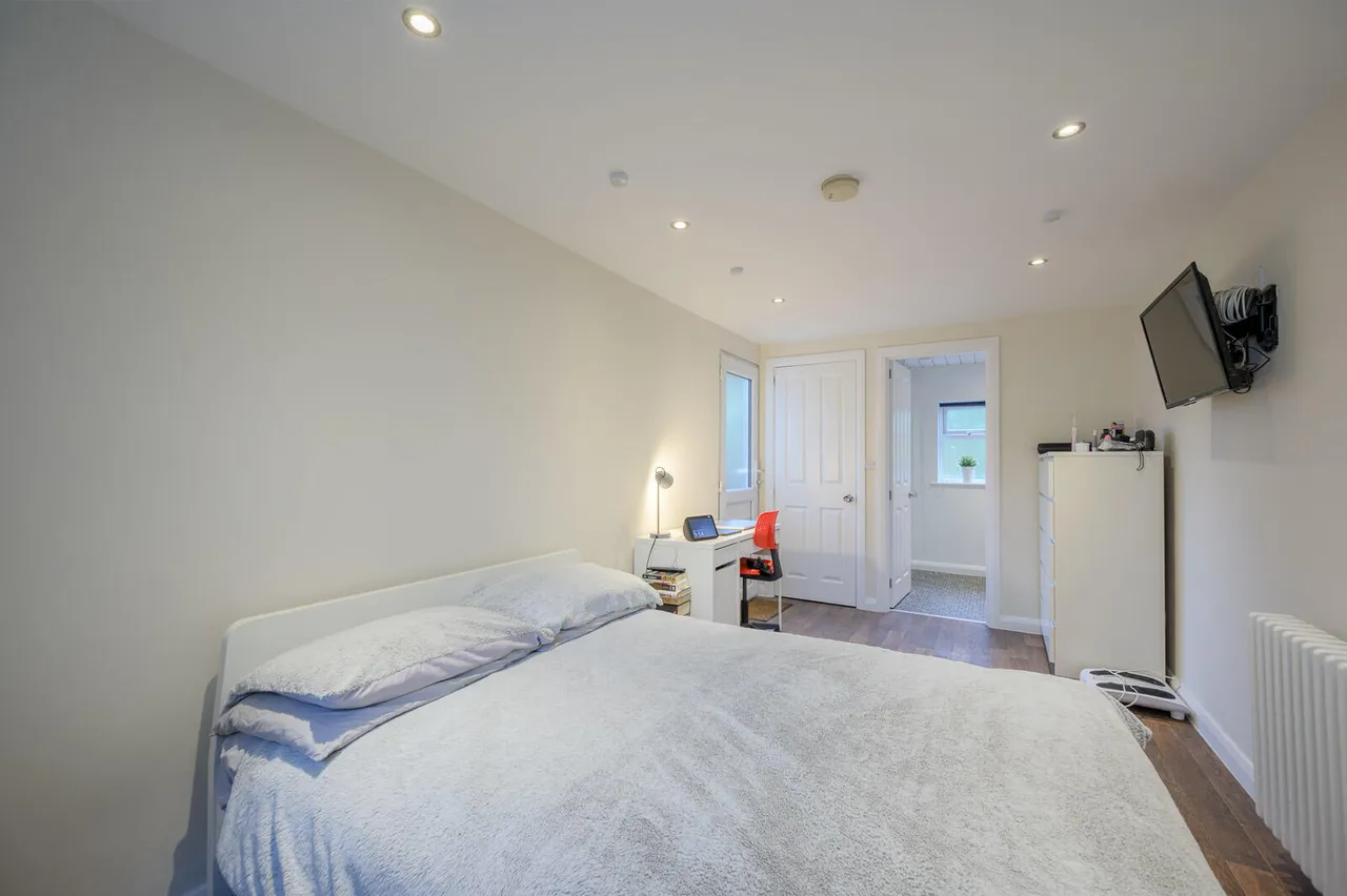 Demesne Road, holywood, BT18, photo 17