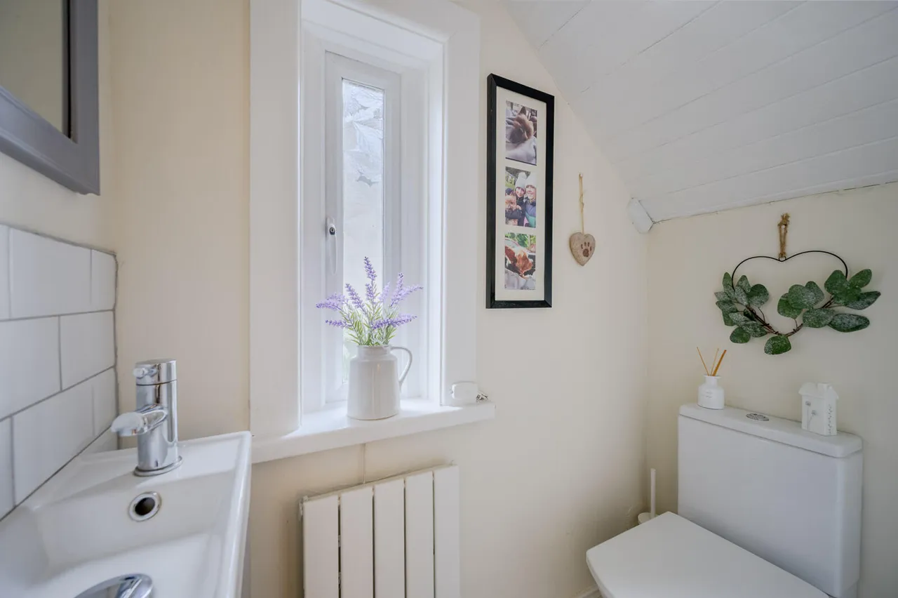 Demesne Road, holywood, BT18, photo 16